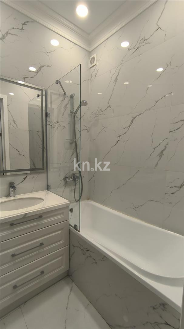 Продажа 4-комнатной квартиры, 124 м² - Продажа квартир в Караганде - страница 2 фото 21 из 33