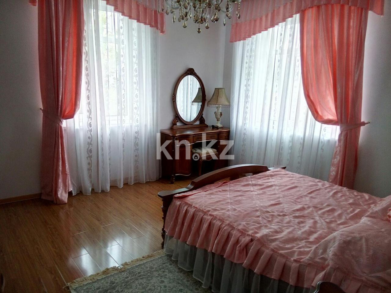 Аренда 7-комнатного дома, 600 м², Каменское плато - Аренда домов в Алматы фото 1 из 22
