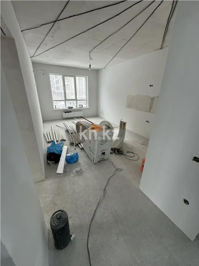 Продажа 3-комнатной квартиры, 62 м², мкр. Думан-2, дом  61 в Алматы - фото 2