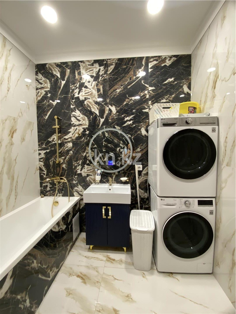 Продажа 4-комнатной квартиры, 132 м², ул. Шарля де Голля - Продажа квартир в Казахстане фото 21 из 27