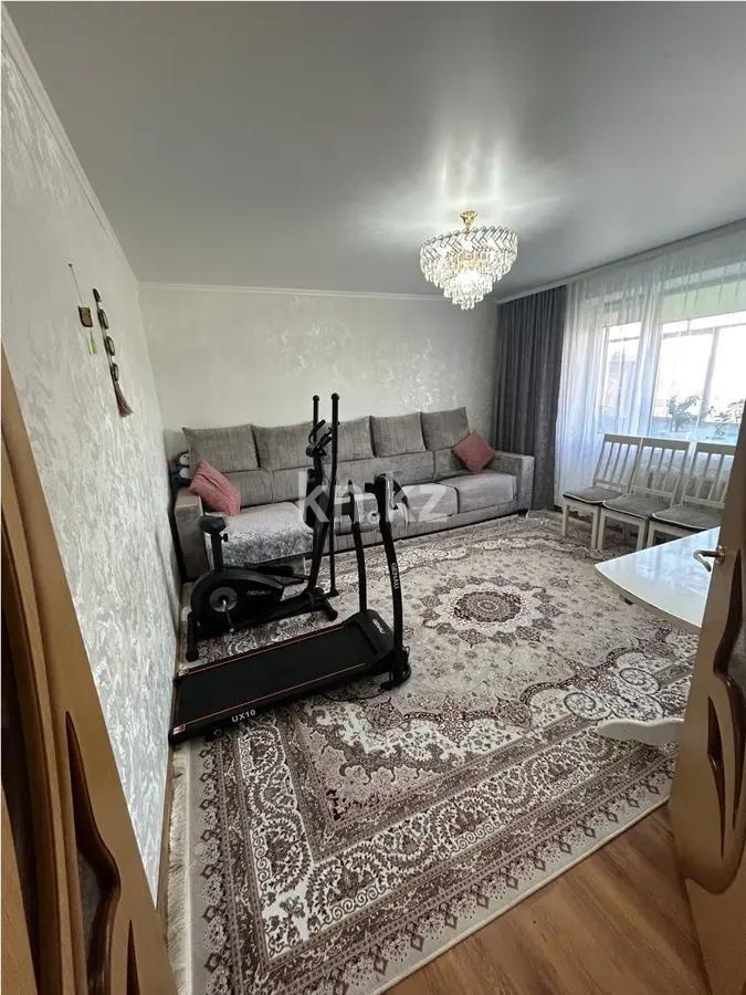 Продажа 3-комнатной квартиры, 63 м², мкр-н Голубые Пруды, дом  13 - Продажа квартир в Караганде фото 1 из 9