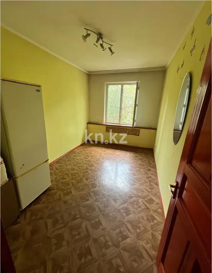 Продажа 3-комнатной квартиры, 63 м², мкр-н Коктем-1, дом  9 в Алматы - фото 3