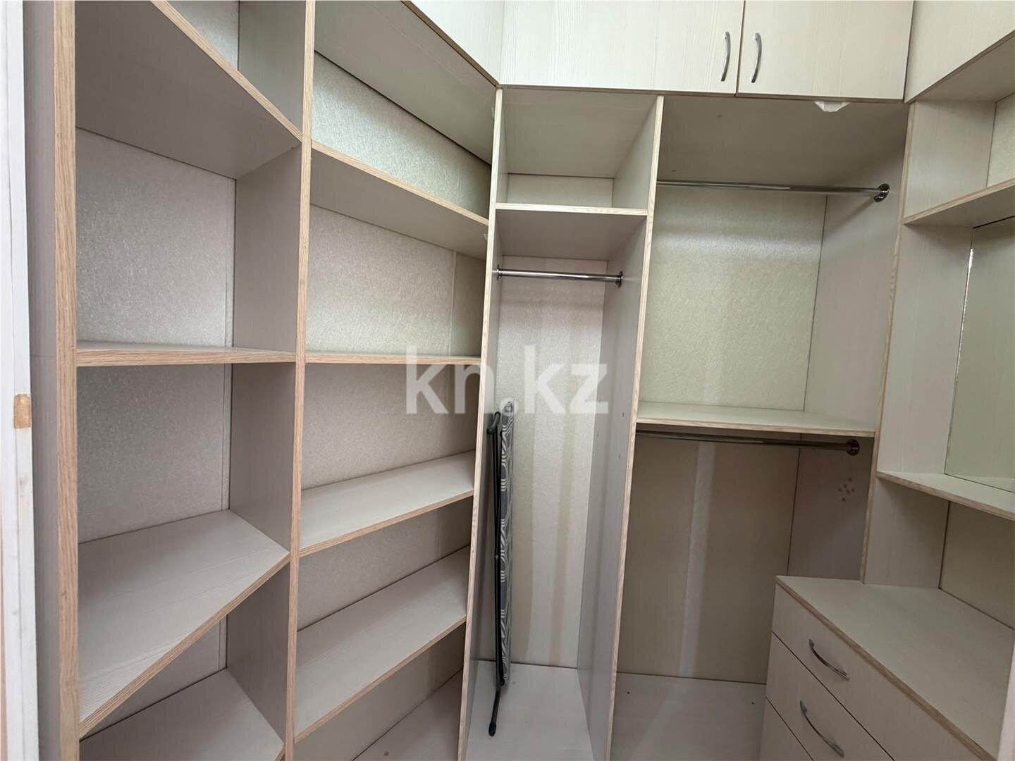 Продажа 3-комнатной квартиры, 138 м² в Караганде - фото 11
