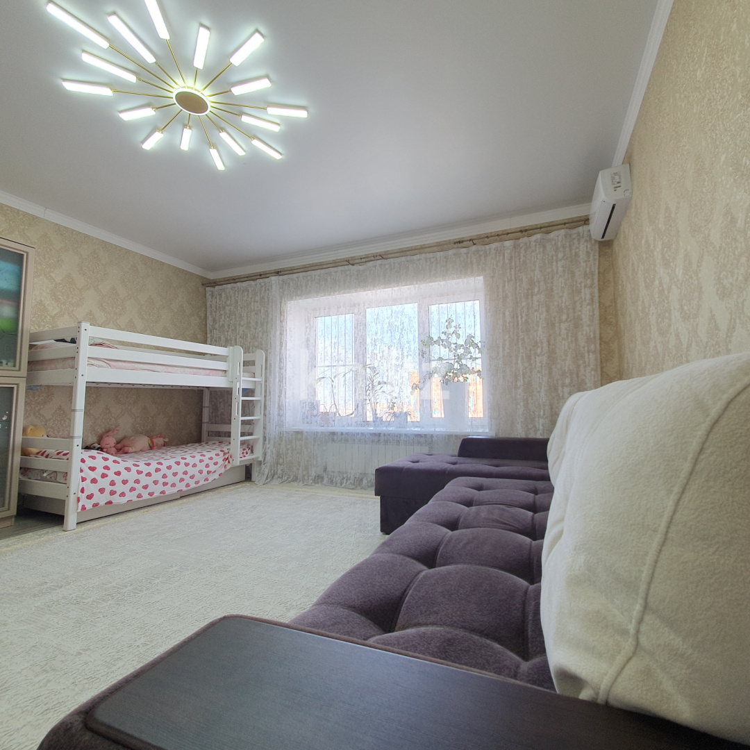 Продажа 2-комнатной квартиры, 82.7 м² в Актобе - фото 3