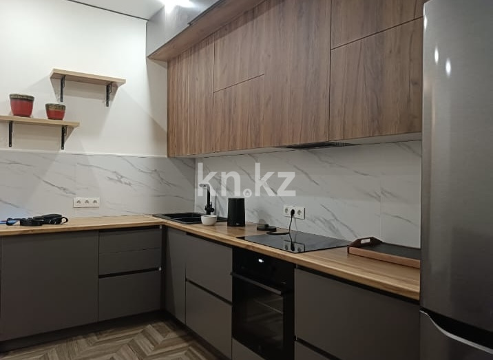 Аренда 1-комнатной квартиры, 38 м² в Астане