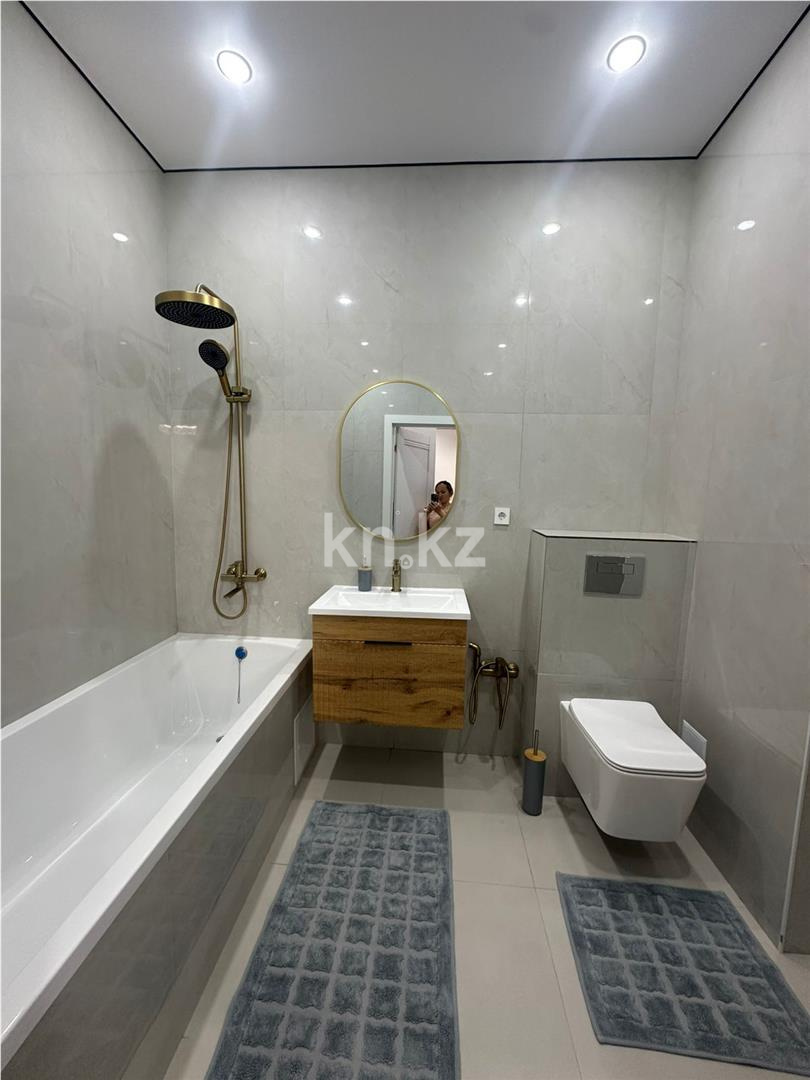 Продажа 2-комнатной квартиры, 54 м², ул. Молдагалиева - Продажа квартир в Казахстане фото 11 из 16