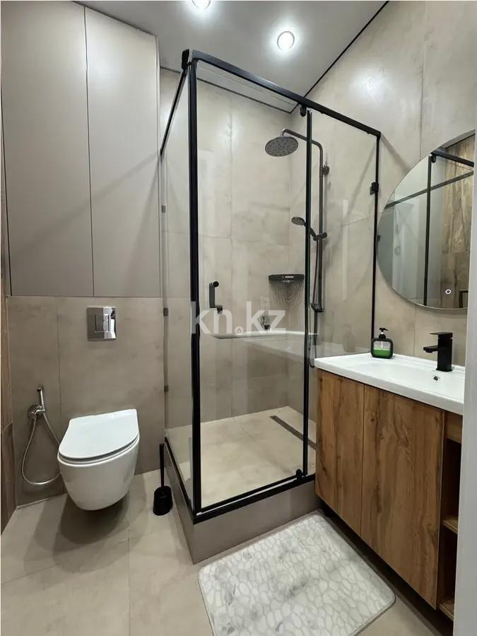 Продажа 2-комнатной квартиры, 60 м², ул. Байтурсынова, дом  14 в Астане - фото 4