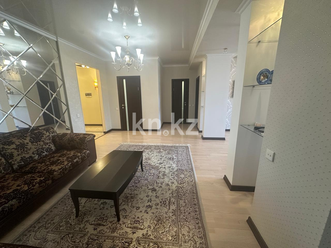 Продажа 3-комнатной квартиры, 117 м², пр. Республики в Караганде - фото 5