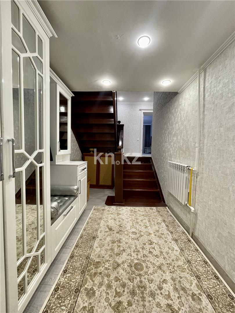 Продажа 4-комнатной квартиры, 117 м², пр. Республики, дом  4 - Продажа  четырехкомнатных квартир в Караганде фото 28 из 31