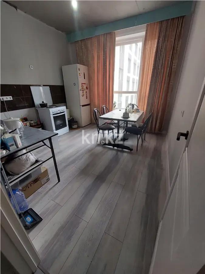 Продажа 3-комнатной квартиры, 95 м², ул. Байтурсынова, дом  22 стр в Астане - фото 4