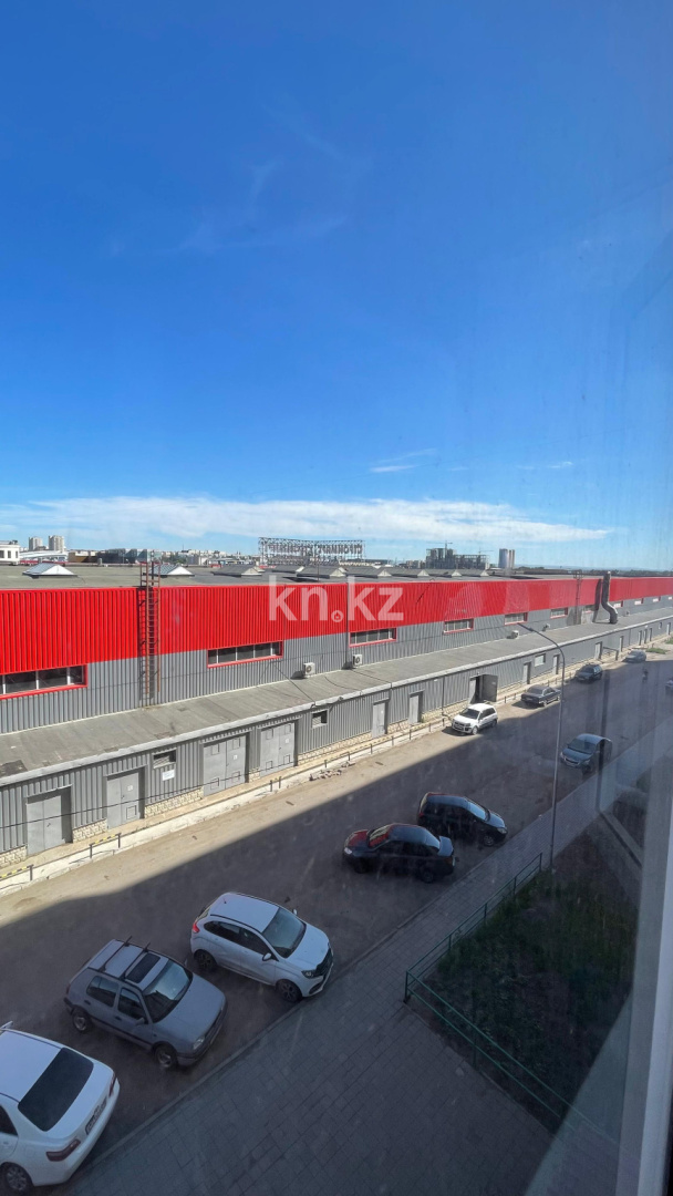 Продажа 2-комнатной квартиры, 68 м², пр. Республики, дом  1/4 - Продажа  двухкомнатных квартир в Караганде фото 9 из 25