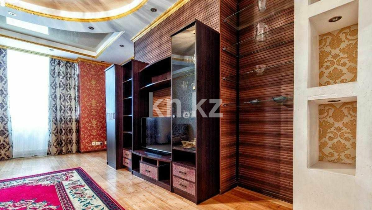 Аренда 2-комнатной квартиры посуточно, 100 м², пр. Кошкарбаева, дом  8 - Аренда квартир посуточно в Астане с фото фото 5 из 6