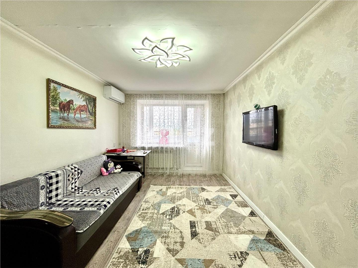 Продажа 3-комнатной квартиры, 50 м² - Продажа квартир в Караганде - страница 7 фото 2 из 14