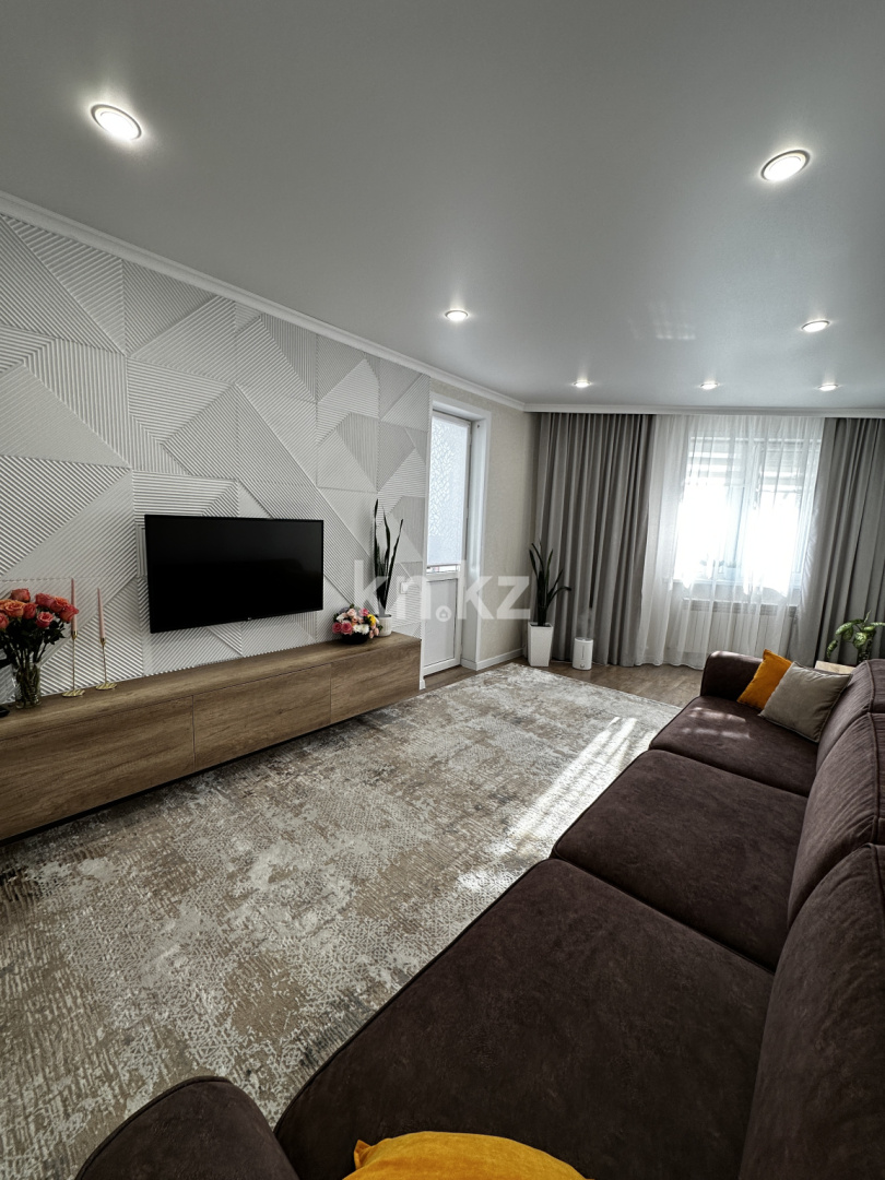 Продажа 3-комнатной квартиры, 80 м², ул. Бараева, дом  18 - ул. Валиханова - Продажа  трехкомнатных квартир в новостройках Астаны без посредников фото 1 из 25