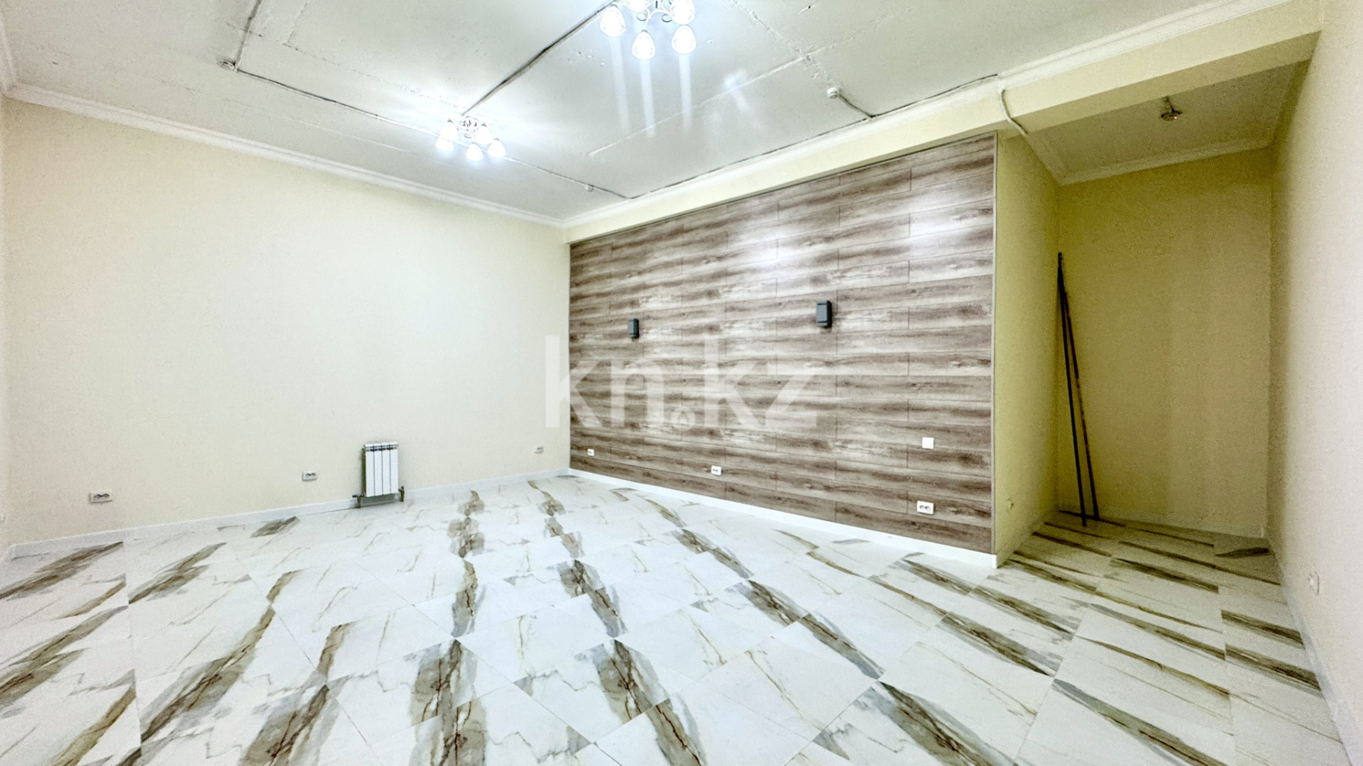 Продажа , 40.8 м², пр. Аль-Фараби - Продажа офисных и торговых помещений в Алматы с фото фото 1 из 8