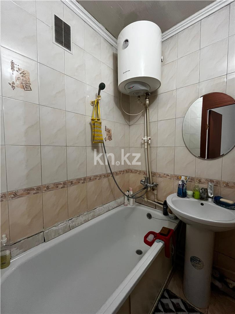 Продажа 2-комнатной квартиры, 47 м², мкр-н 16 - Продажа  двухкомнатных квартир в Караганде фото 6 из 12