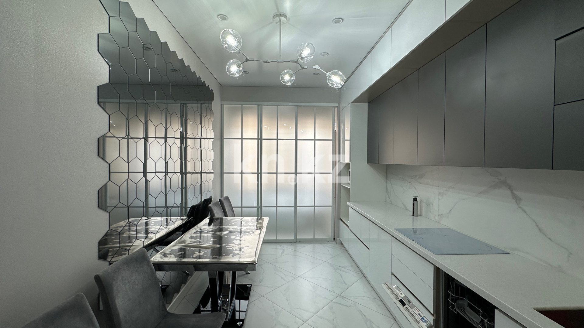 Аренда 4-комнатной квартиры, 96.4 м², ул. Тажибаевой - Продажа квартир в Алматы фото 3 из 17