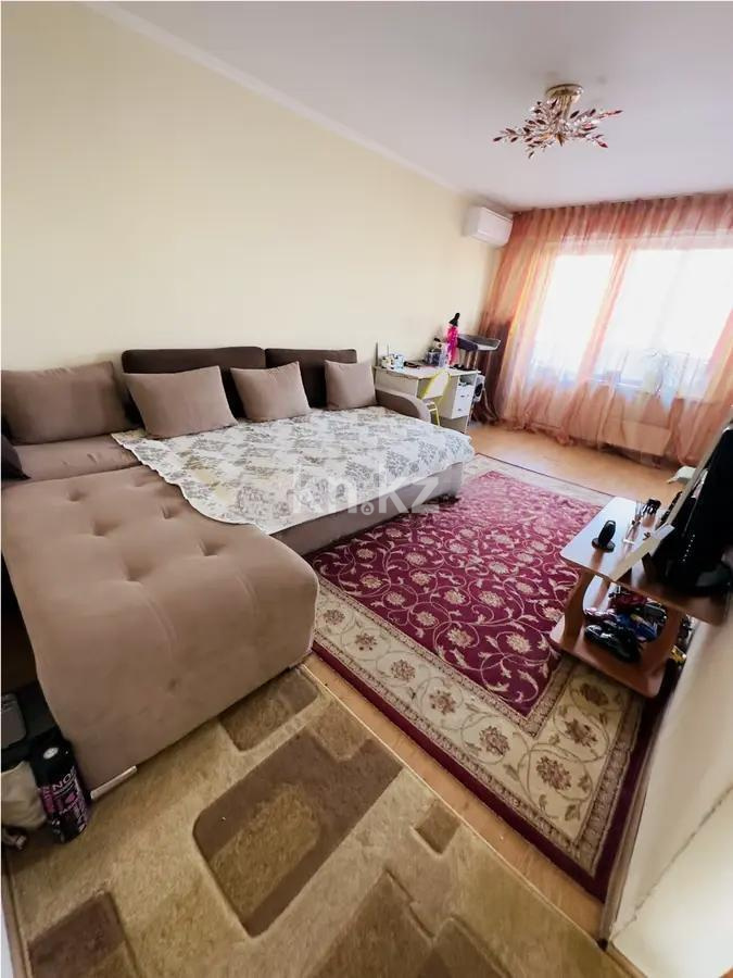 Продажа 3-комнатной квартиры, 62 м², мкр. Алмагуль, дом  5 - Продажа  трехкомнатных квартир в Алматы фото 1 из 2