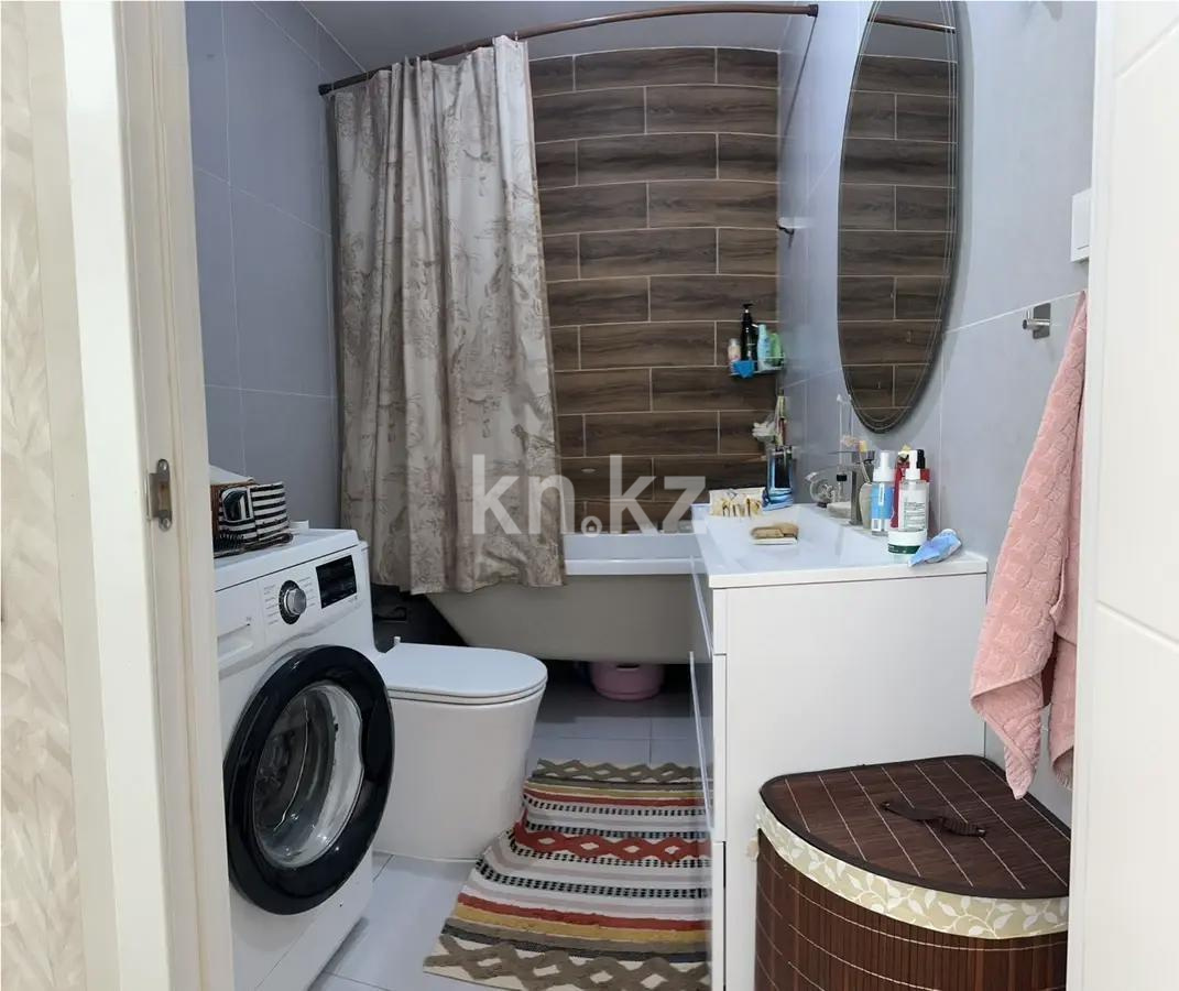 Продажа 3-комнатной квартиры, 119.8 м² в Алматы - фото 4