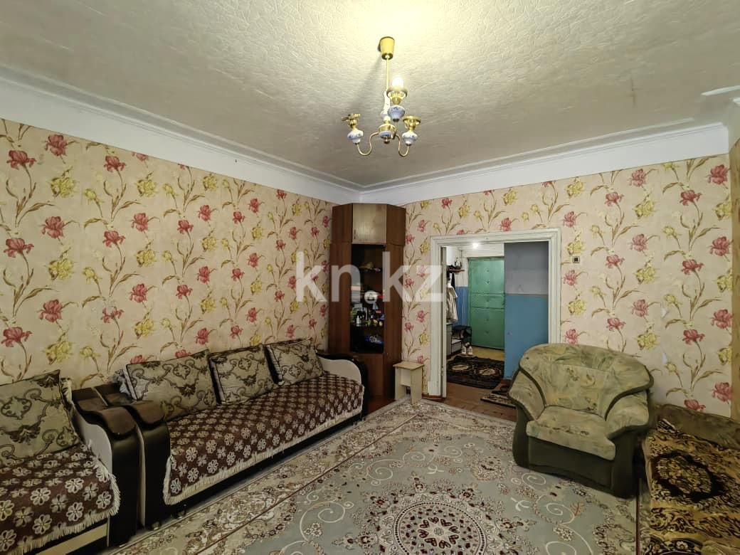 Продажа 2-комнатной квартиры, 65 м² - Продажа двухкомнатных квартир в Караганде - страница 2 фото 3 из 24