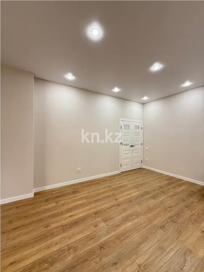 Продажа 3-комнатной квартиры, 94 м², ул. Торекулова, дом  95 - Продажа квартир в Казахстане фото 1 из 8