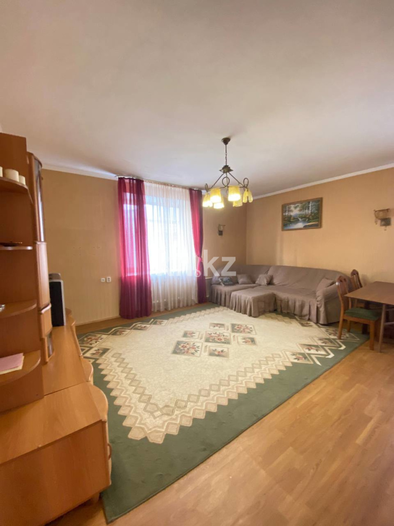 Продажа 3-комнатной квартиры, 76 м², ул. Пушкина, дом  183 в Костанае