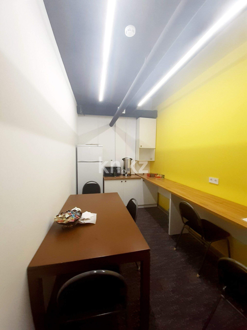 Аренда , Нугмана Манаева, дом  92 - Аренда офисных и торговых помещений в Алматы фото 8 из 15