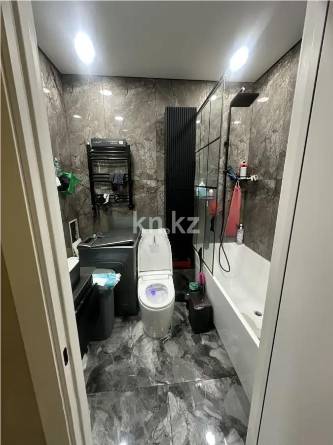 Продажа 2-комнатной квартиры, 70 м², мкр. Нуркент, дом  43 в Алматы - фото 4