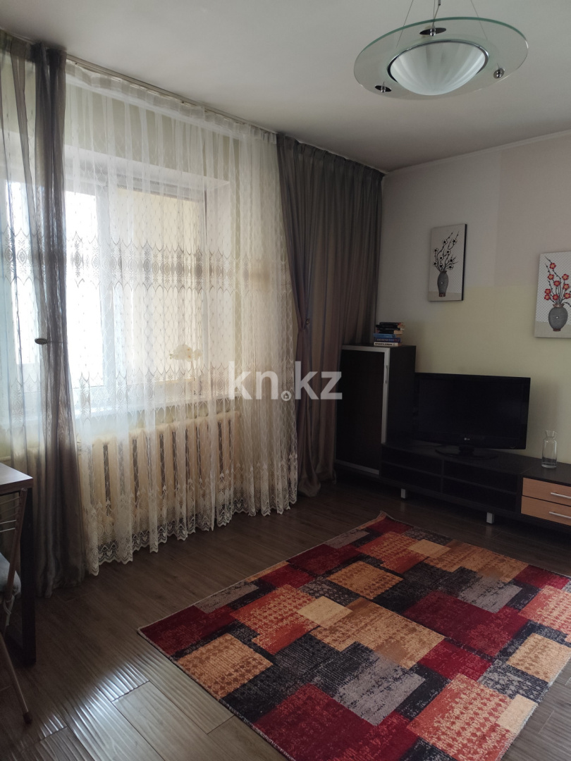 Аренда 1-комнатной квартиры, 50 м², мкр-н Самал-1, дом  31 - ул. Жолдасбекова - Аренда квартир помесячно в Алматы без посредников фото 6 из 18