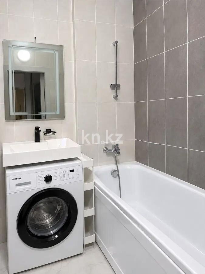 Продажа 3-комнатной квартиры, 72 м² в Алматы - фото 4