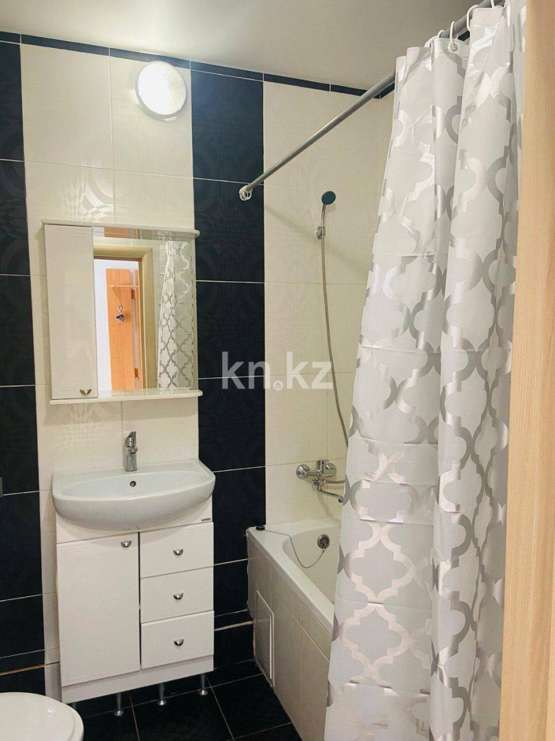 Аренда 1-комнатной квартиры, 40 м² в Астане - фото 8