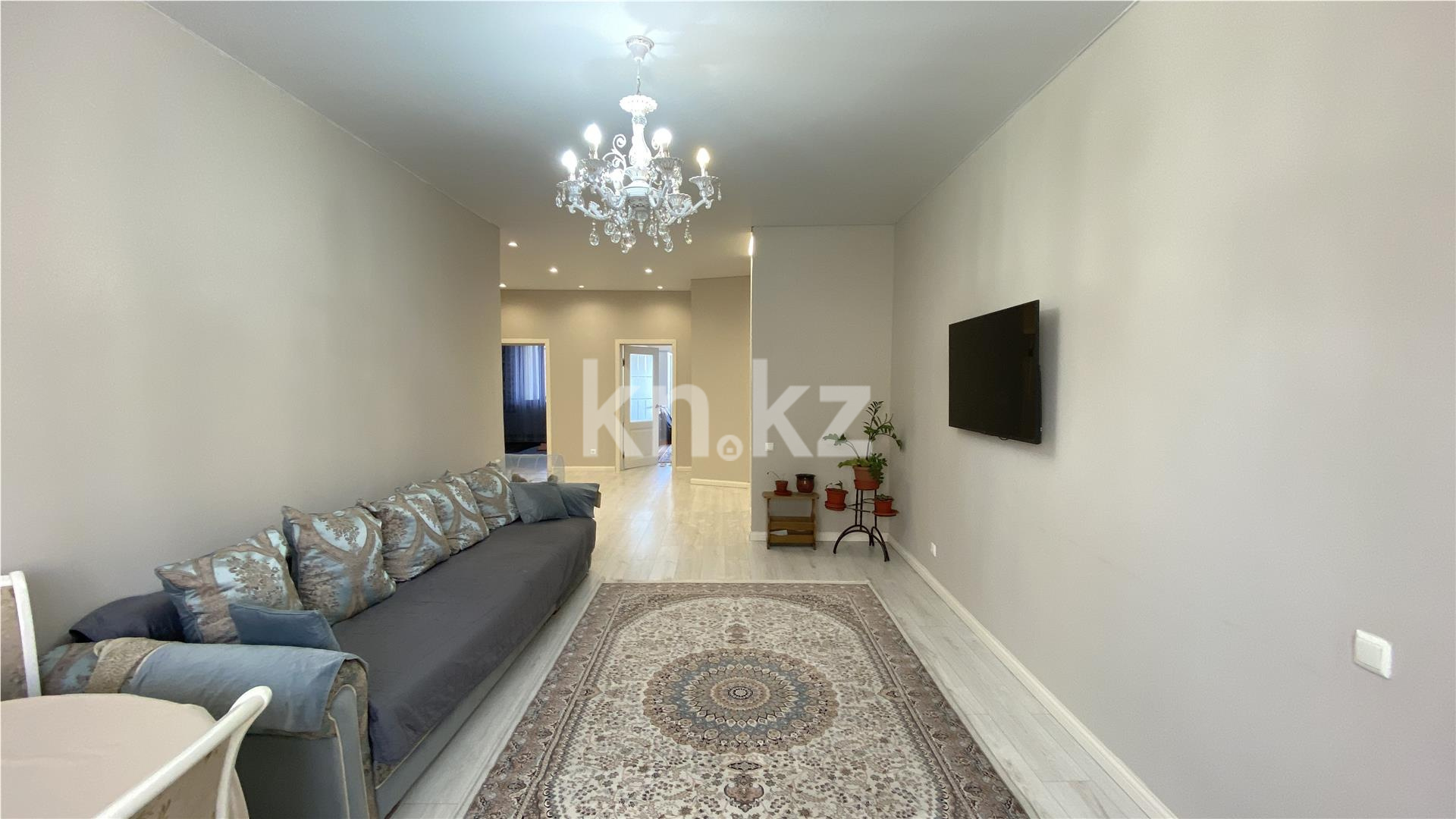 Продажа 4-комнатной квартиры, 133 м², пр. Момышулы - Продажа  четырехкомнатных квартир в Астане фото 1 из 22