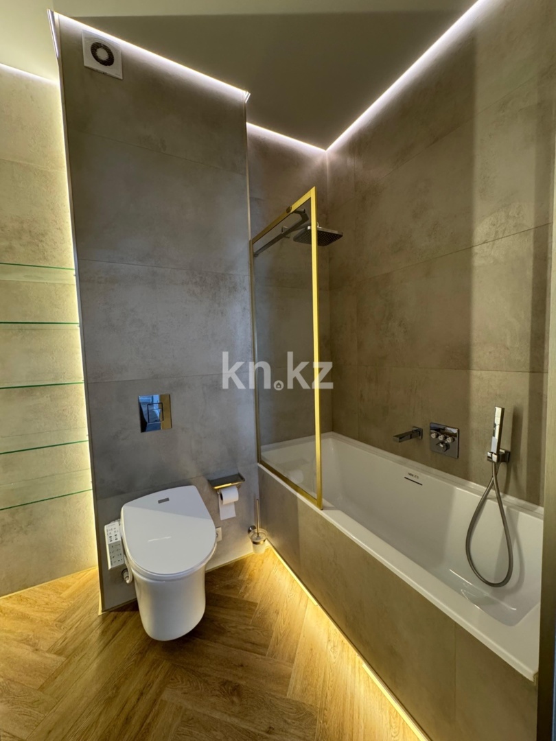 Продажа 3-комнатной квартиры, 104.6 м² в Астане - фото 8