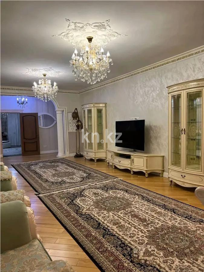 Продажа 4-комнатной квартиры, 200 м², ул. Рахмадиева, дом  12 - Продажа  четырехкомнатных квартир в новостройках Алматы без посредников с фото фото 1 из 8