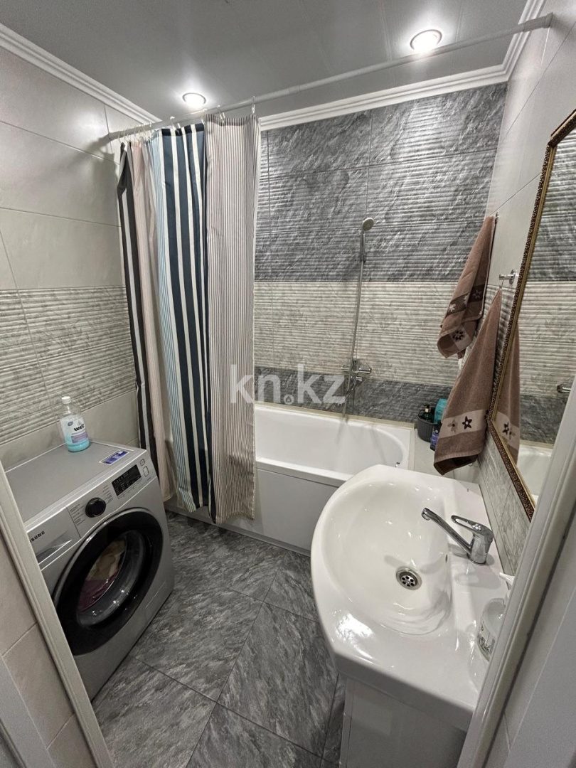 Продажа 2-комнатной квартиры, 69 м², пр. Республики - Продажа  двухкомнатных квартир в Караганде фото 12 из 14