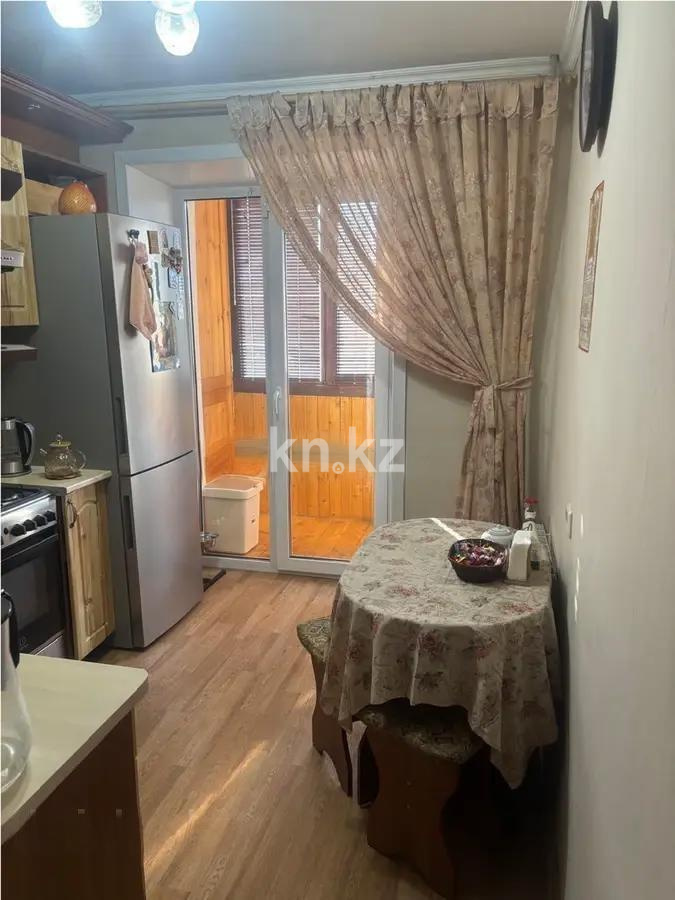 Продажа 3-комнатной квартиры, 54 м², ул. Абая, дом  86/1 - Продажа квартир в Темиртау без посредников фото 3 из 5