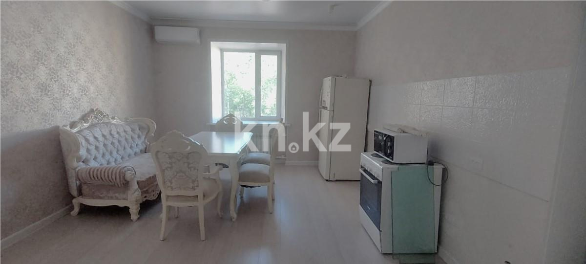 Продажа 3-комнатной квартиры, 81 м², ул. Жамбыла, дом  101 - Продажа квартир в Караганде фото 1 из 12