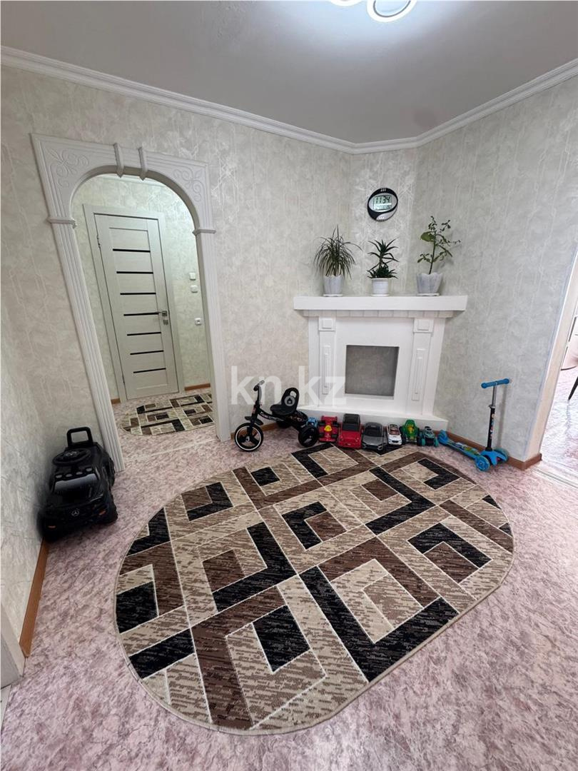 Продажа 4-комнатной квартиры, 80 м² - Продажа четырехкомнатных квартир в панельном доме в Казахстане - страница 2 фото 9 из 11