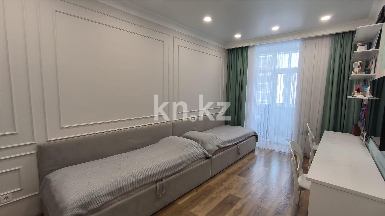 Продажа 4-комнатной квартиры, 124 м² - Продажа квартир в Караганде - страница 2 фото 14 из 33