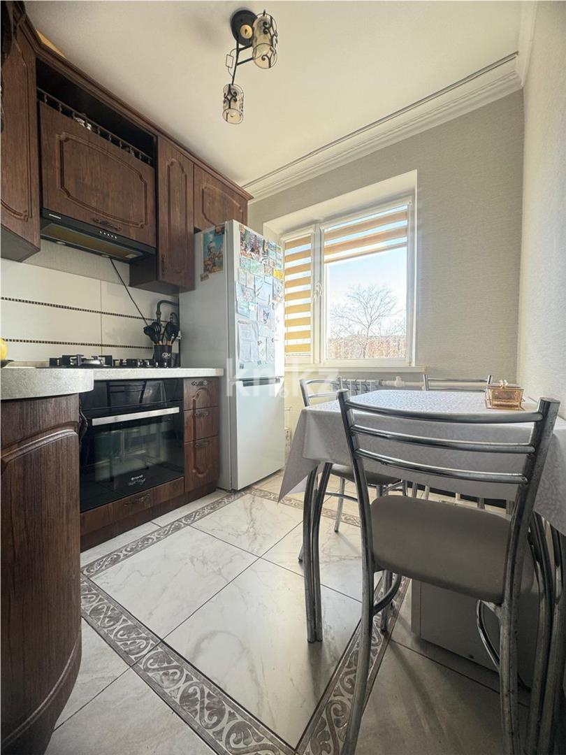 Продажа 2-комнатной квартиры, 45 м², ул. Язева, дом  13 - Продажа квартир в Караганде с фото фото 1 из 16