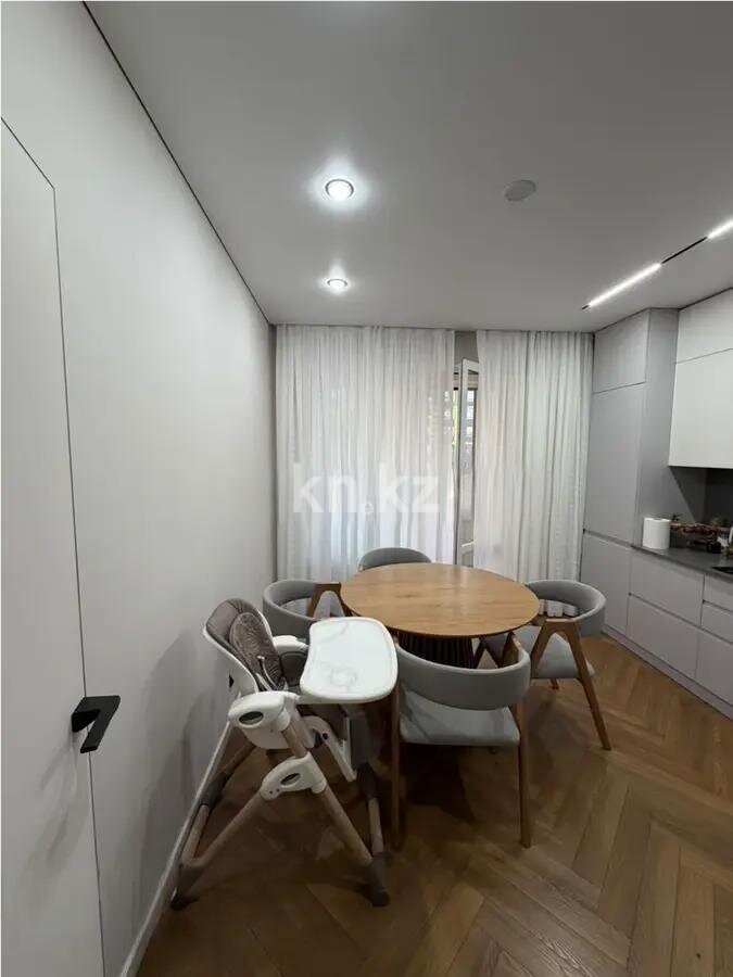 Продажа 2-комнатной квартиры, 70 м² в Алматы - фото 3