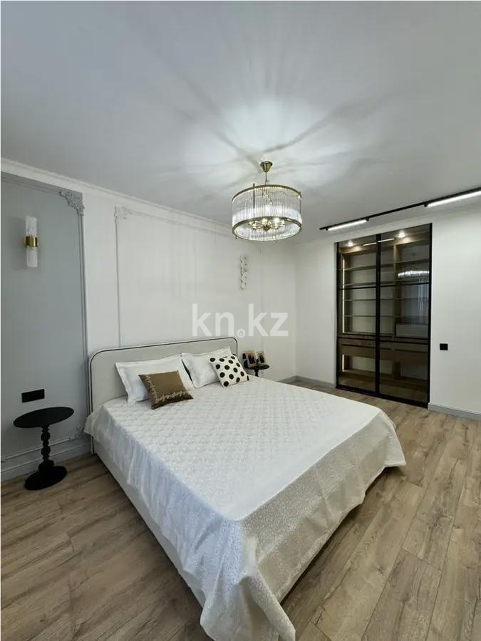 Продажа 2-комнатной квартиры, 70 м², ул. Нажимеденова, дом  15 в Астане