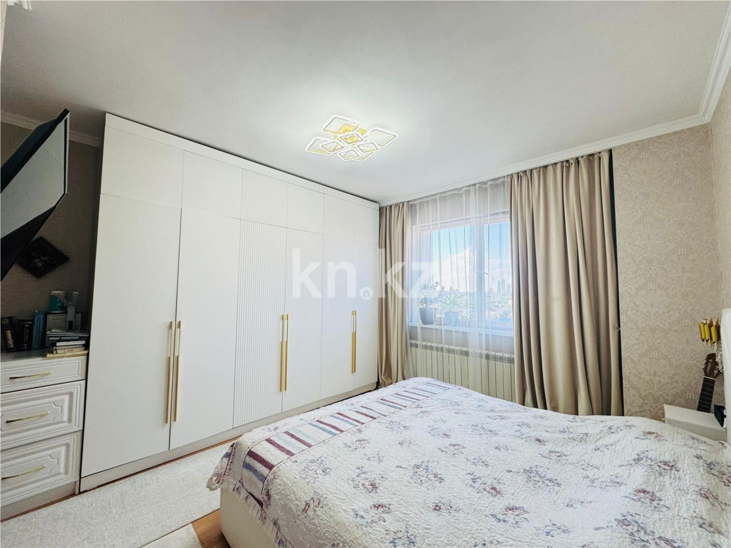 Продажа 4-комнатной квартиры, 104 м², ул. Сарайшык в Астане - фото 9