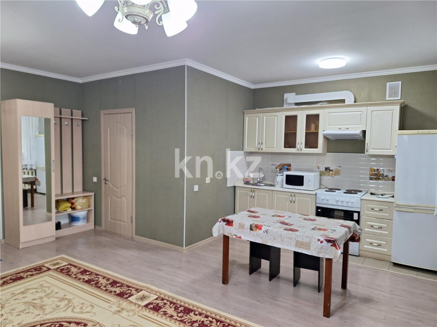 Продажа 1-комнатной квартиры, 38 м², пр. Улы Дала - Продажа квартир в Астане фото 1 из 8