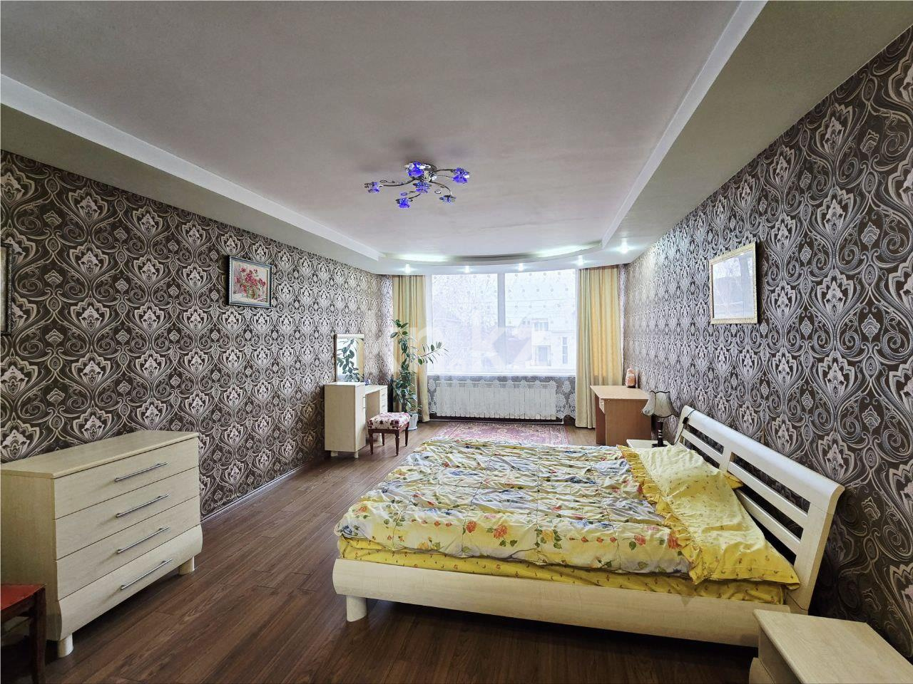 Продажа 5-комнатного дома, 318.6 м², мкр-н Отрадное - Продажа квартир в Акмолинской области фото 14 из 29