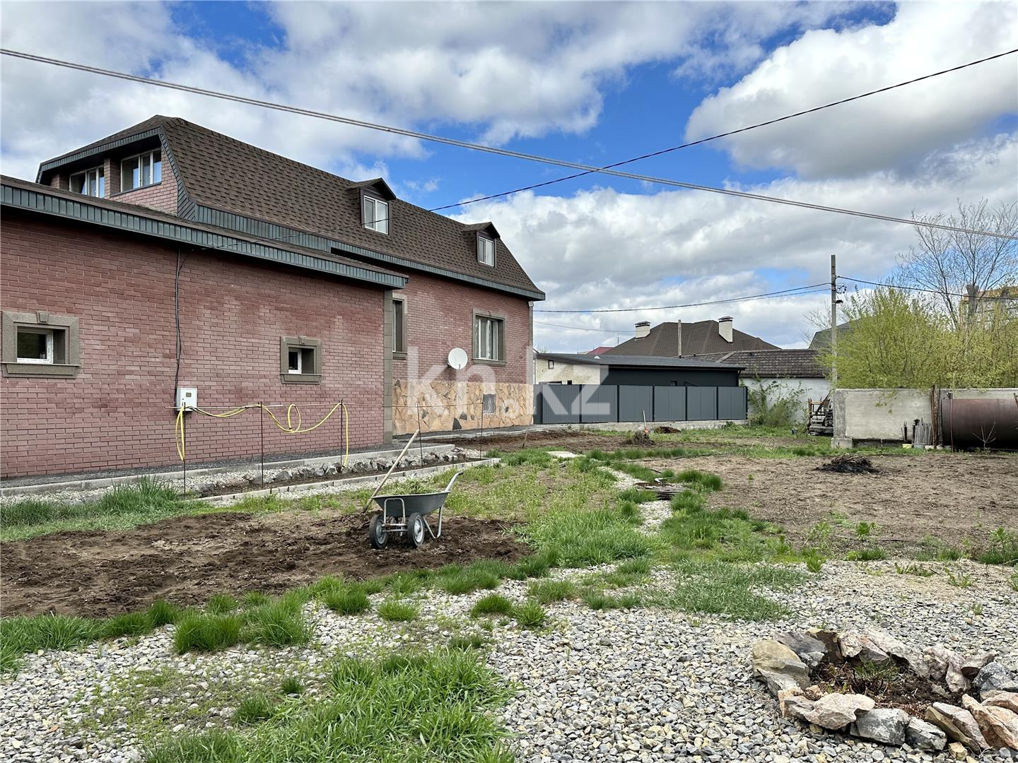 Продажа 6-комнатного дома, 400.7 м², ул. Жанибекова - Продажа домов, коттеджей в Караганде фото 50 из 52