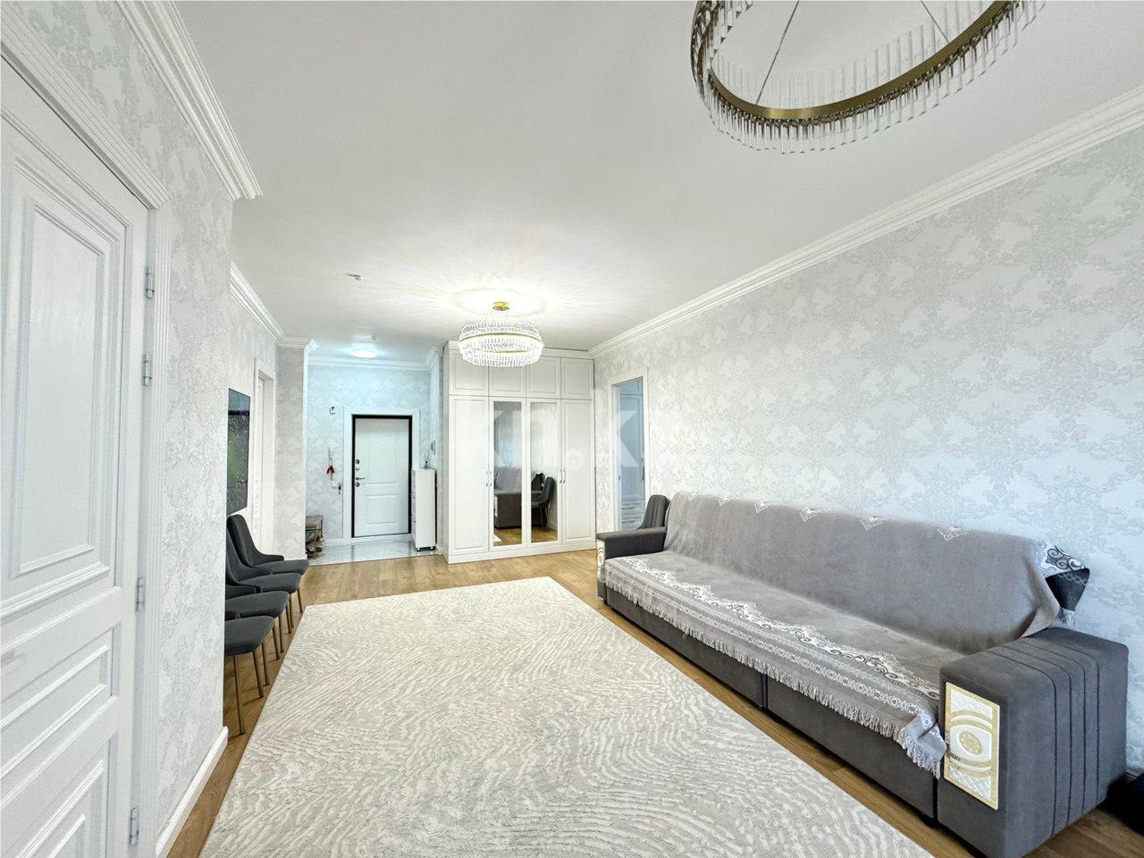 Продажа 3-комнатной квартиры, 98 м², ул. Байтурсынова в Астане - фото 2