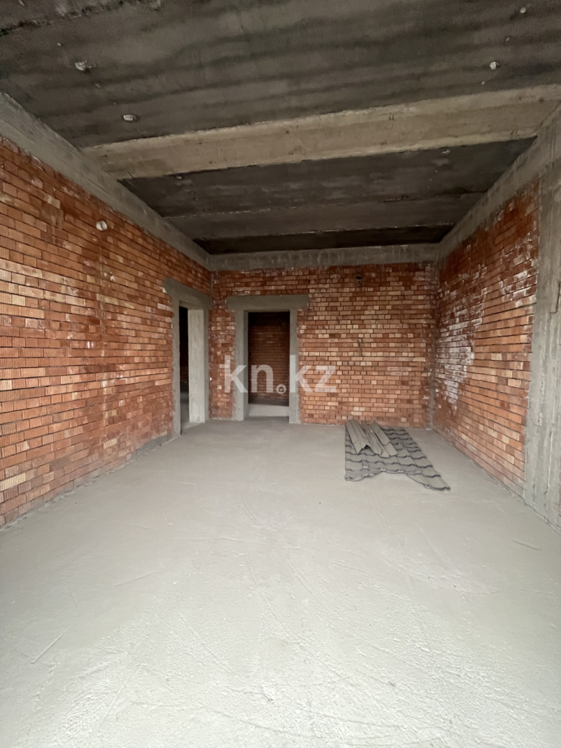 Продажа дома, 1350 м², ул. Алтынсарина, дом  23 - Продажа домов, коттеджей в Казахстане фото 13 из 18