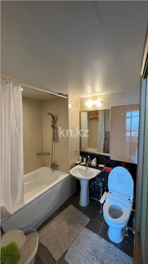 Продажа 3-комнатной квартиры, 125 м², ул. Аскарова, дом  6 в Алматы - фото 4