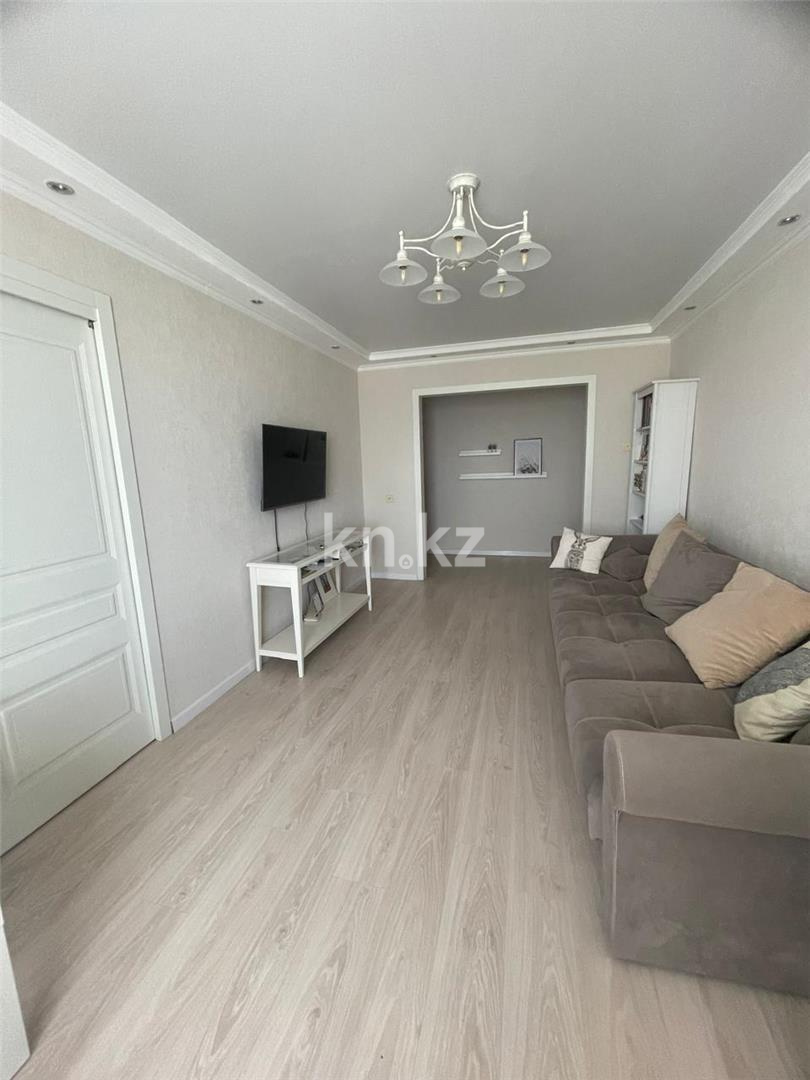 Продажа 3-комнатной квартиры, 66 м², ул. Уалиханова, дом  15/10 - Продажа  трехкомнатных квартир в Темиртау фото 1 из 8